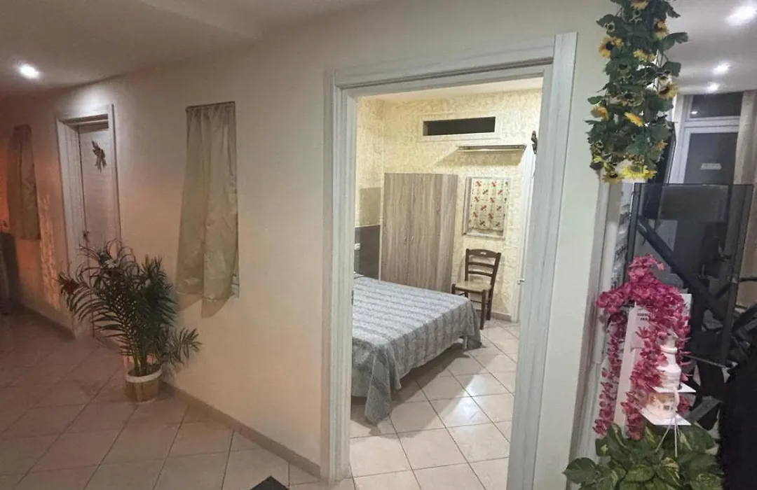Crisan B&B Affittacamere-1
